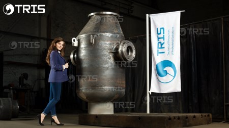 Behälter Behälter HERSTELLUNG VON BEHÄLTERN MIT DER NICHT STANDARDMÄSSIGEN KONSTRUKTION